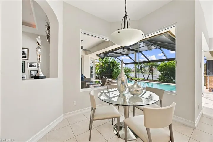 4995 Rustic Oaks Cir, Naples, Florida 34105
