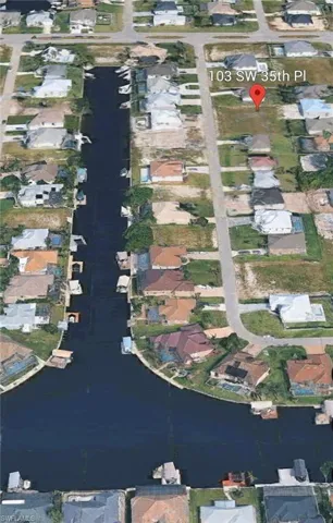 Aerial map of property and surrounding area