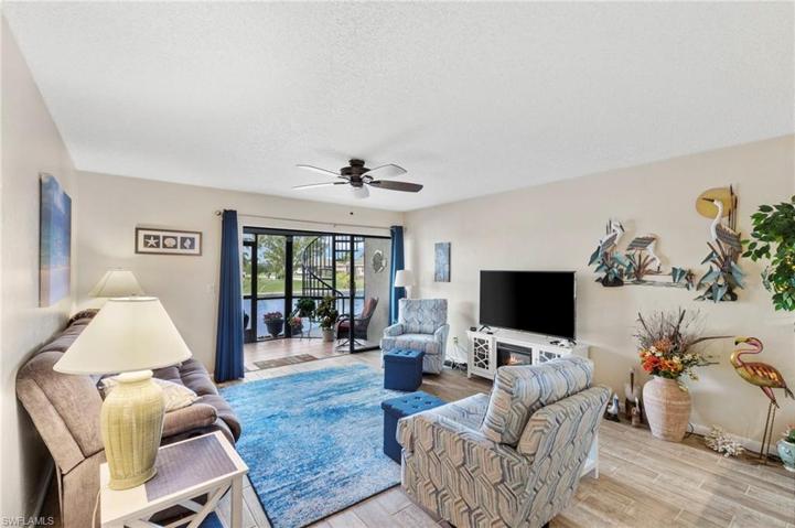 505 SW 47th TER # 105, CAPE CORAL FL 33914