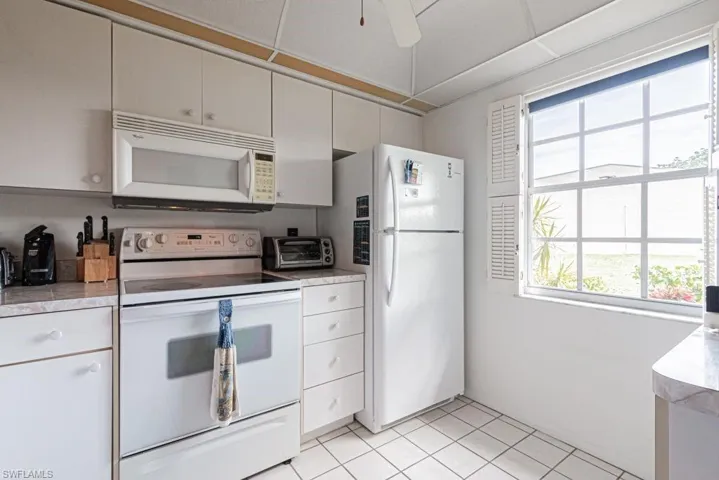 6300 S Pointe BLVD # 447, FORT MYERS FL 33919
