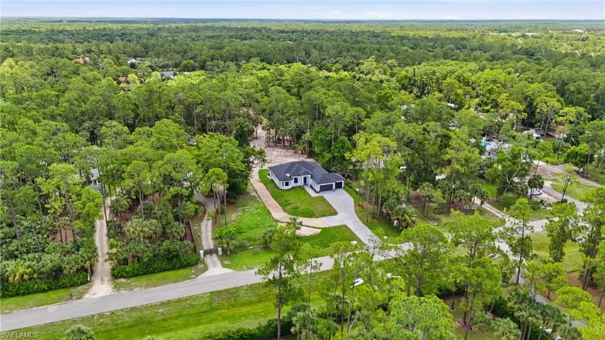 498 Wilson Blvd S, Naples, Florida 34117