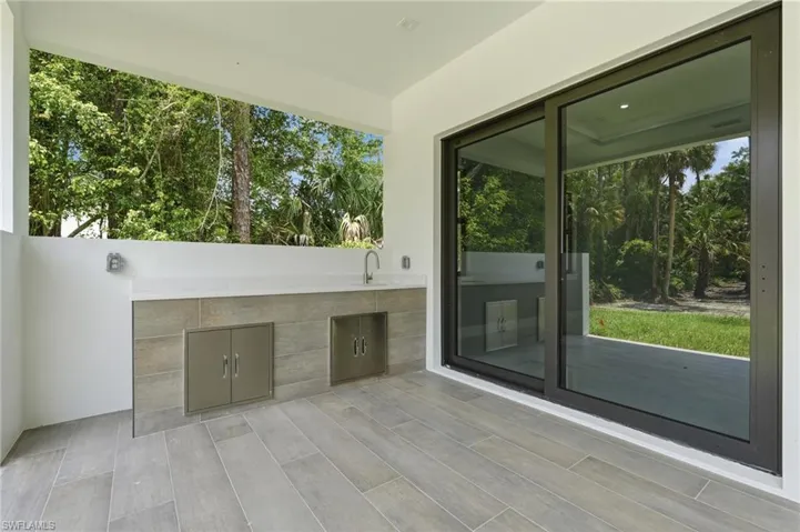 498 Wilson Blvd S, Naples, Florida 34117