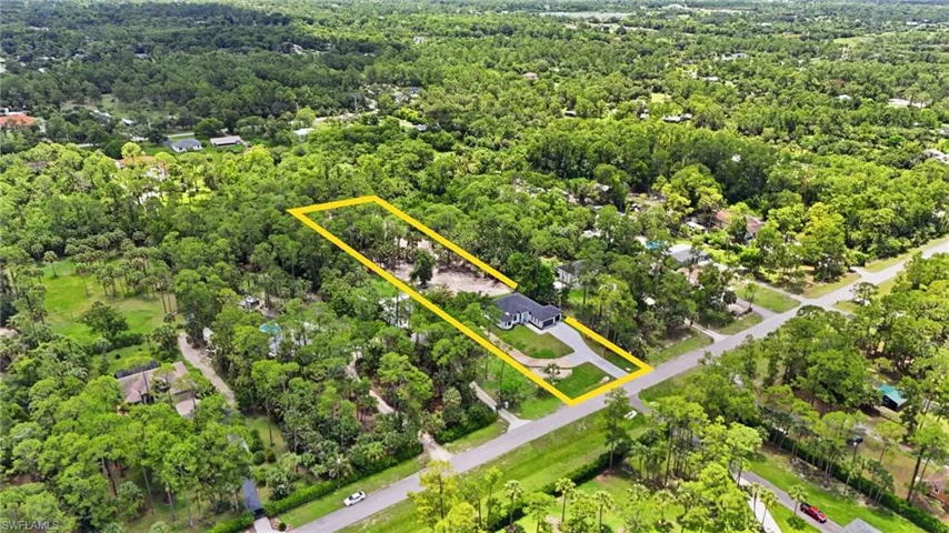 498 Wilson Blvd S, Naples, Florida 34117