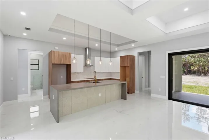 498 Wilson Blvd S, Naples, Florida 34117