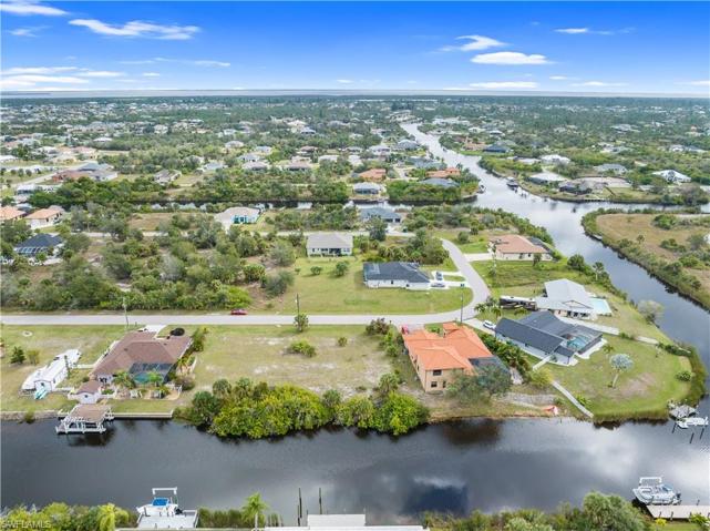 9612  President  CIR, PORT CHARLOTTE, FL 33981
