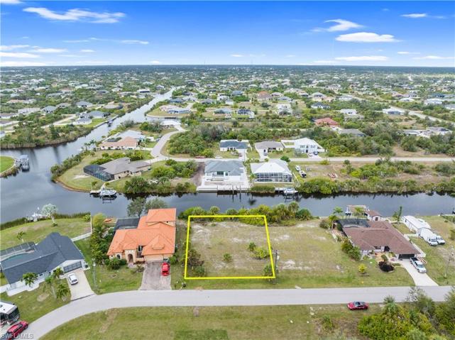 9612  President  CIR, PORT CHARLOTTE, FL 33981