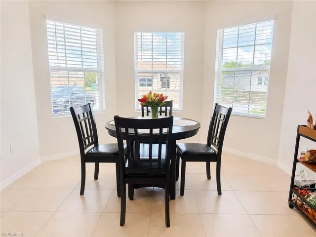 2624 Ne 7th Ave, Cape Coral, Florida 33909