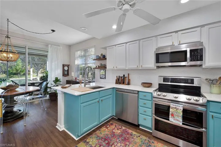 7132  Timberland  CIR, Naples, FL 34109