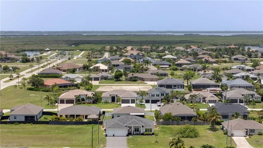 Expansive neighborhood with high value homes
