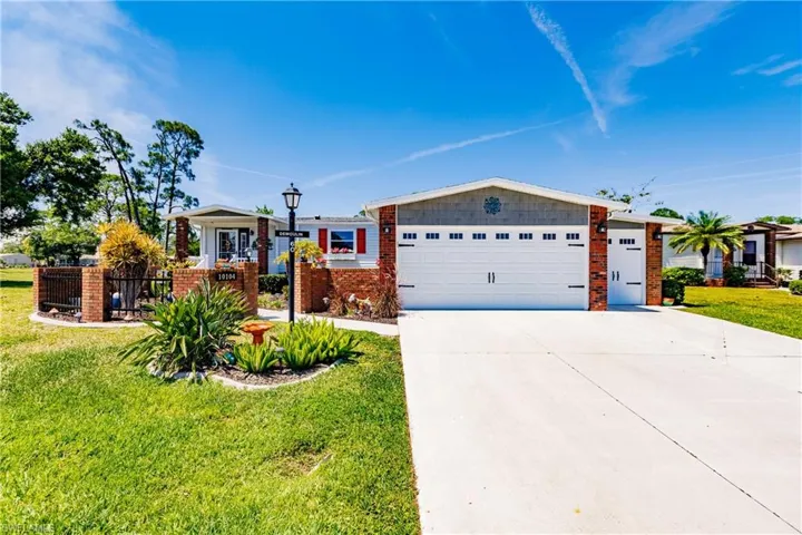 10104  Pine Lakes  BLVD, North Fort Myers, FL 33903