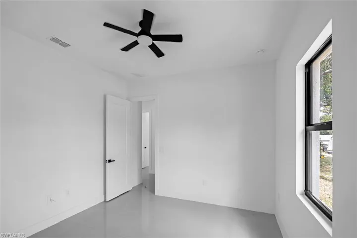 619 Sheldon Ave, Lehigh Acres, Florida 33936