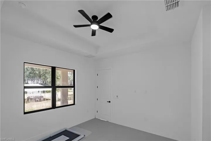 619 Sheldon Ave, Lehigh Acres, Florida 33936