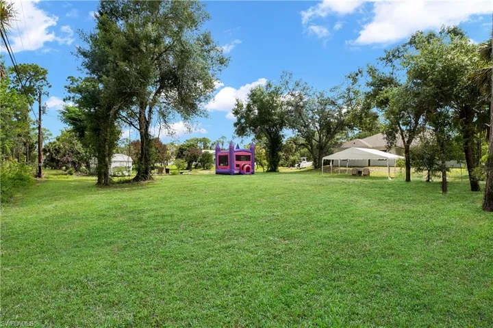 619 Sheldon Ave, Lehigh Acres, Florida 33936
