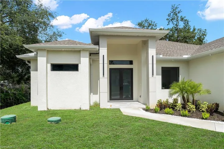 619 Sheldon Ave, Lehigh Acres, Florida 33936