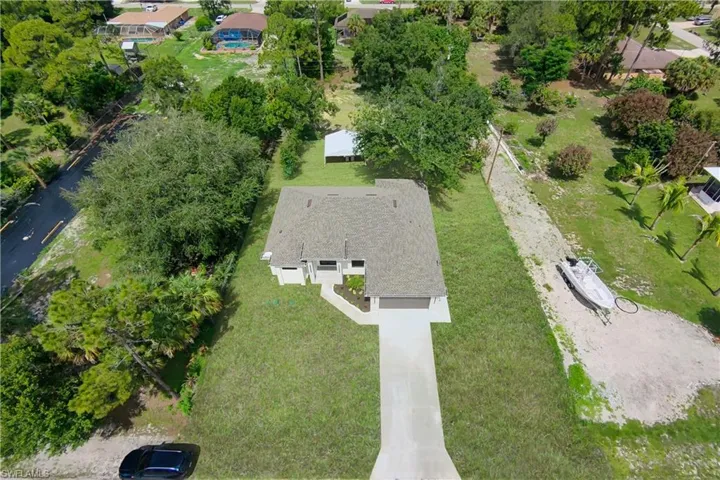 619 Sheldon Ave, Lehigh Acres, Florida 33936