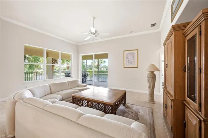 4825 Shinnecock Hills Ct 201, Naples, Florida 34112