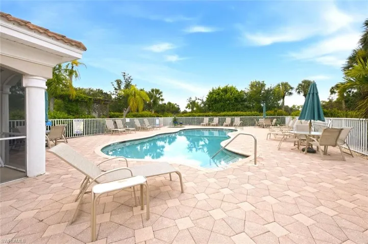 4825 Shinnecock Hills Ct 201, Naples, Florida 34112