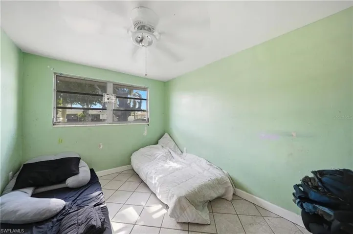 1201  Alabar  LN, Cape Coral, FL 33909