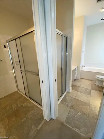 7617  Garibaldi  CT, Naples, FL 34114