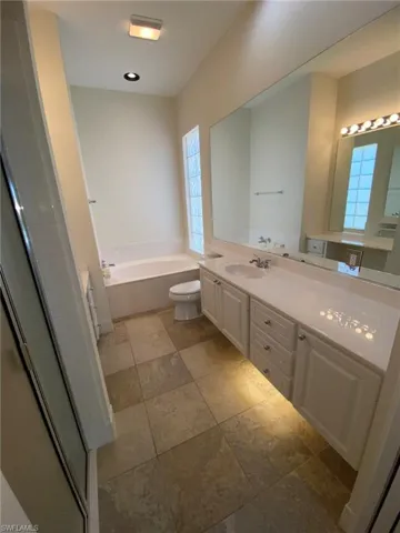 7617  Garibaldi  CT, Naples, FL 34114