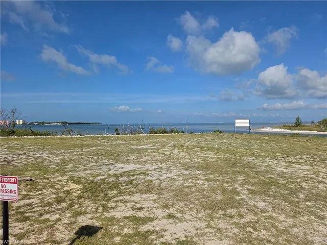 18420 Old Pelican Bay Dr, Fort Myers Beach, Florida 33931