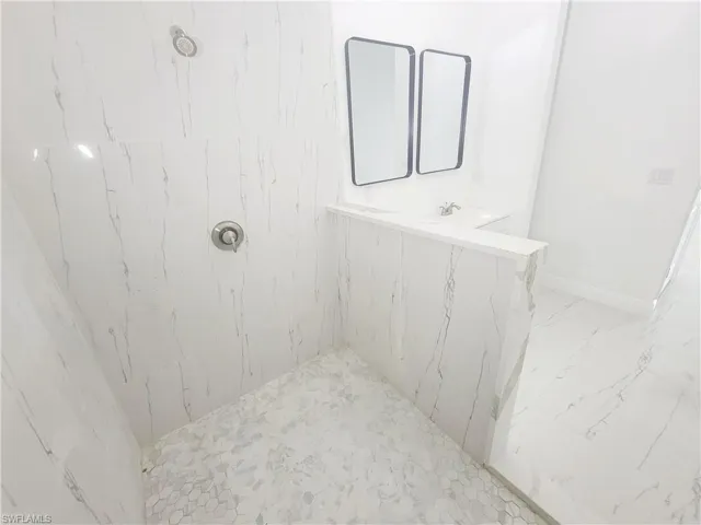 3009  73rd W ST, Lehigh Acres, FL 33971