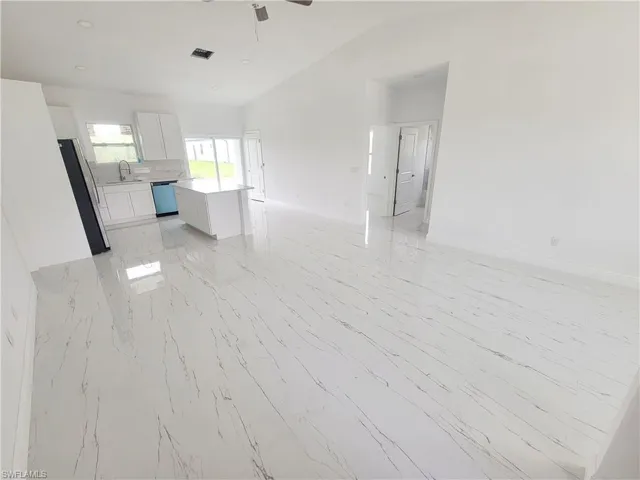 3009  73rd W ST, Lehigh Acres, FL 33971