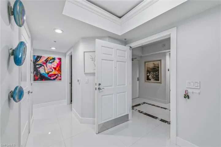 Foyer/Private Elevator Entrance