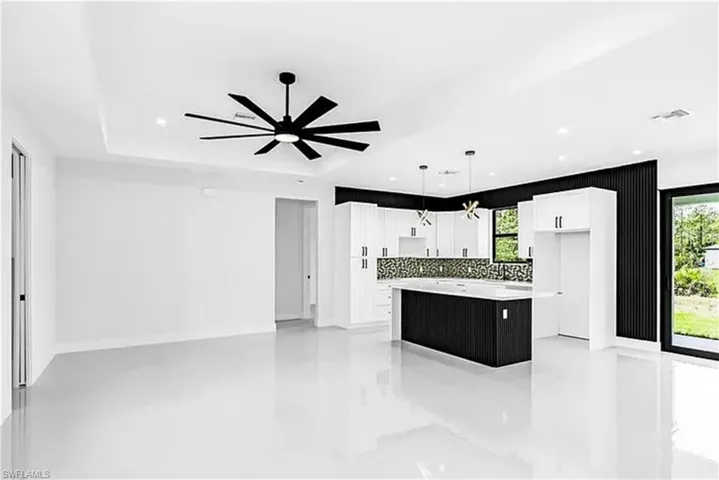 429 Gray Ave S, Lehigh Acres, Florida 33974