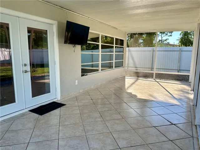 View of patio / terrace with french doors