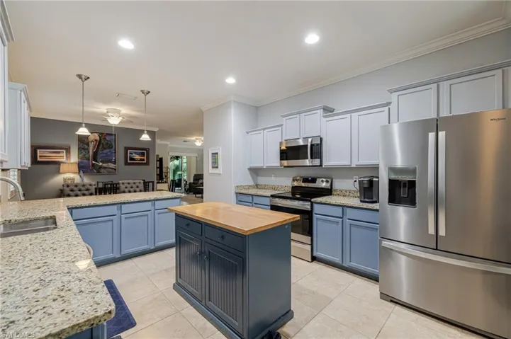 21021 Bella Terra Blvd, Estero, Florida 33928