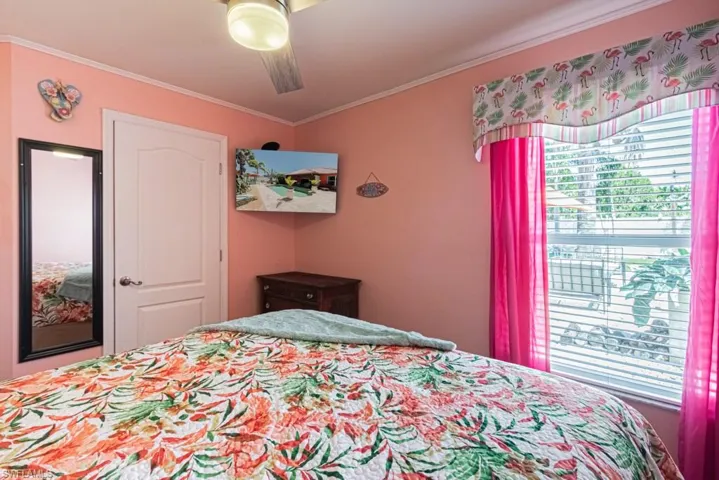 2129 SE 9th  TER, Cape Coral, FL 33990