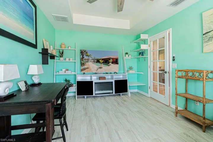 2129 SE 9th  TER, Cape Coral, FL 33990