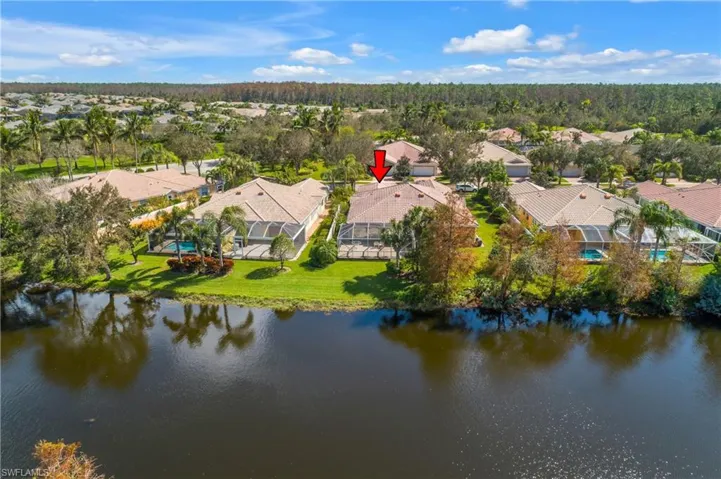 Easy access to Village Walk Circle