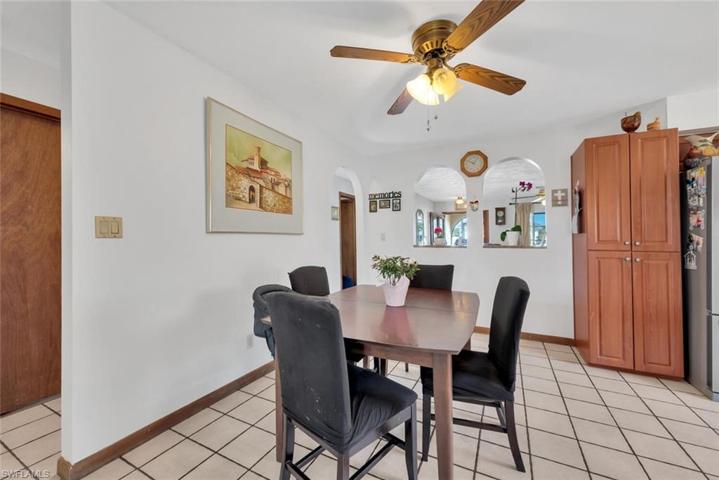786 93rd AVE N, NAPLES FL 34108