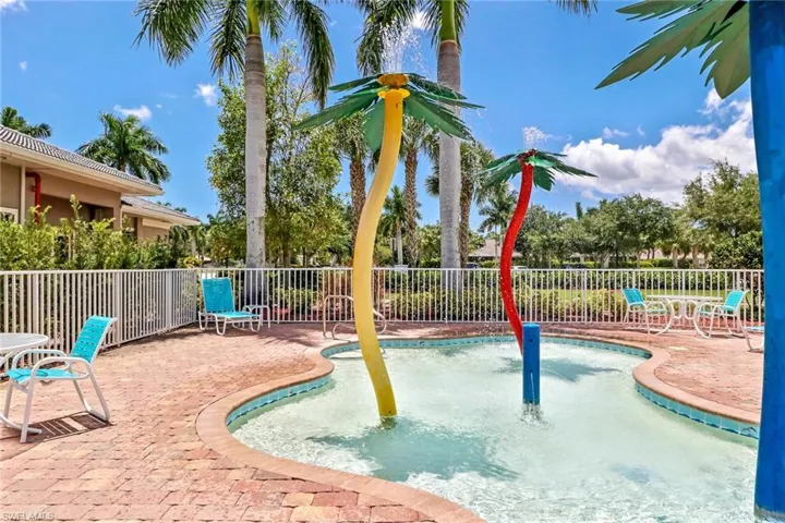 kiddie pool