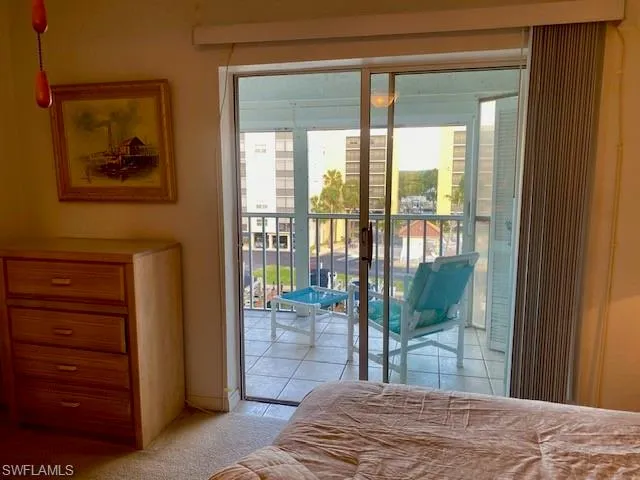 4521 Bay Beach Ln 324, Fort Myers Beach, Florida 33931
