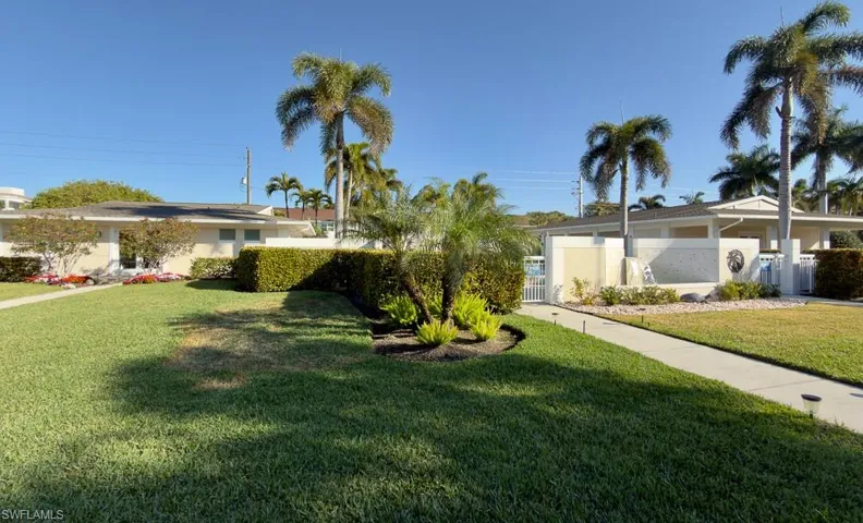 550 Broad Ave S 550, Naples, Florida 34102