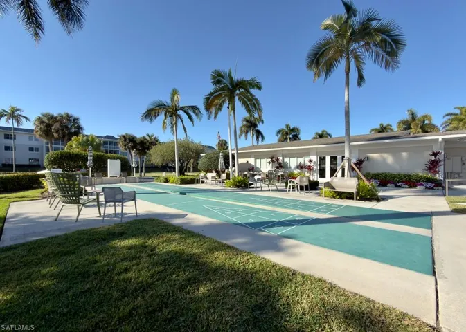 550 Broad Ave S 550, Naples, Florida 34102