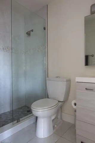 550  Broad S AVE, Naples, FL 34102