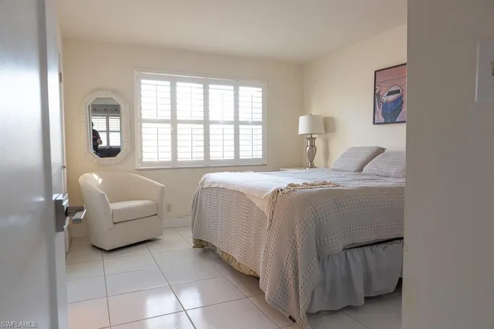 550 Broad Ave S 550, Naples, Florida 34102