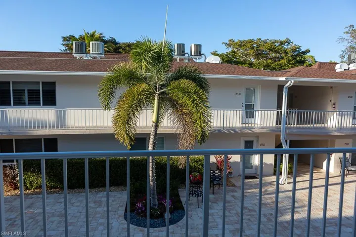 550 Broad Ave S 550, Naples, Florida 34102