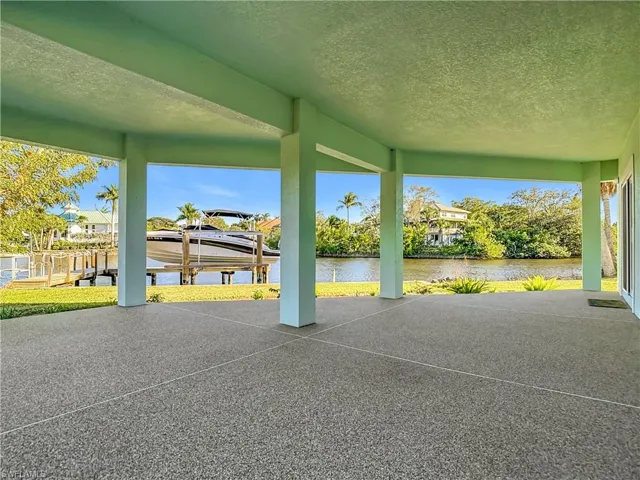 27520 Big Bend Road, Bonita Springs, FL