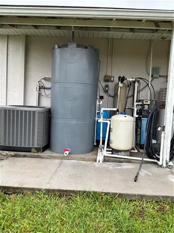 866 Chipley St, Lehigh Acres, Florida 33974