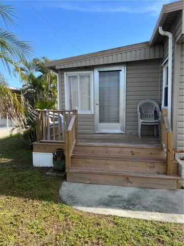 3115  Mercury  LN, North Fort Myers, FL 33903