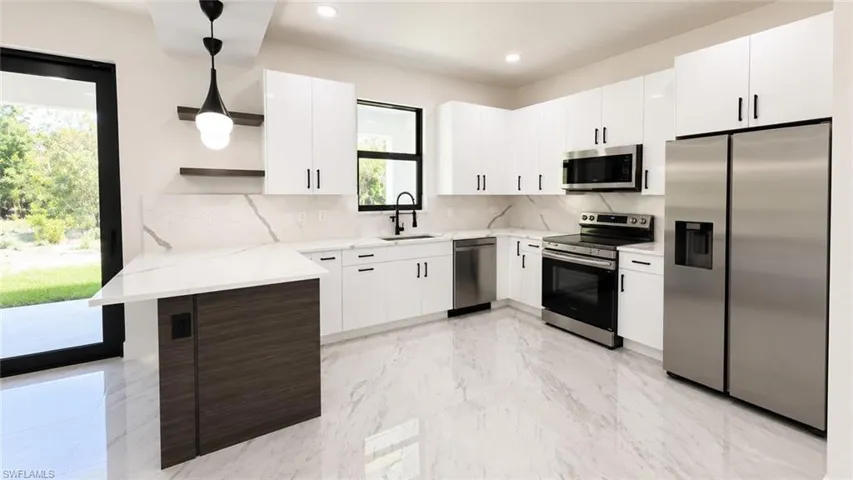4277 16th Ave Se, Naples, Florida 34117
