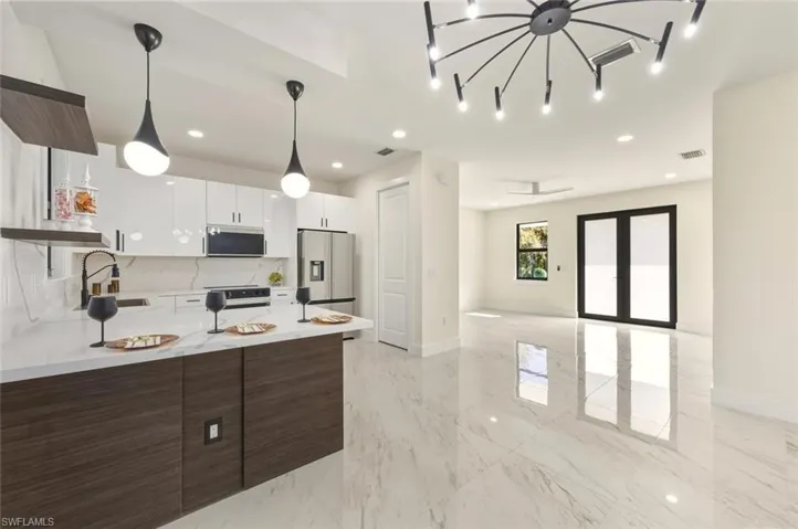 4277  16th SE AVE, Naples, FL 34117