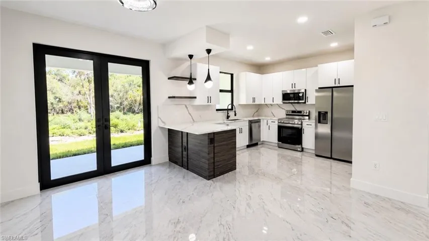 4277 16th Ave Se, Naples, Florida 34117