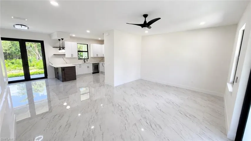 4277 16th Ave Se, Naples, Florida 34117