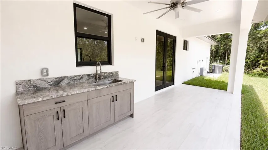 4277 16th Ave Se, Naples, Florida 34117